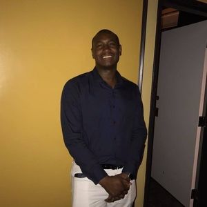 Meet your Posher, Dominic